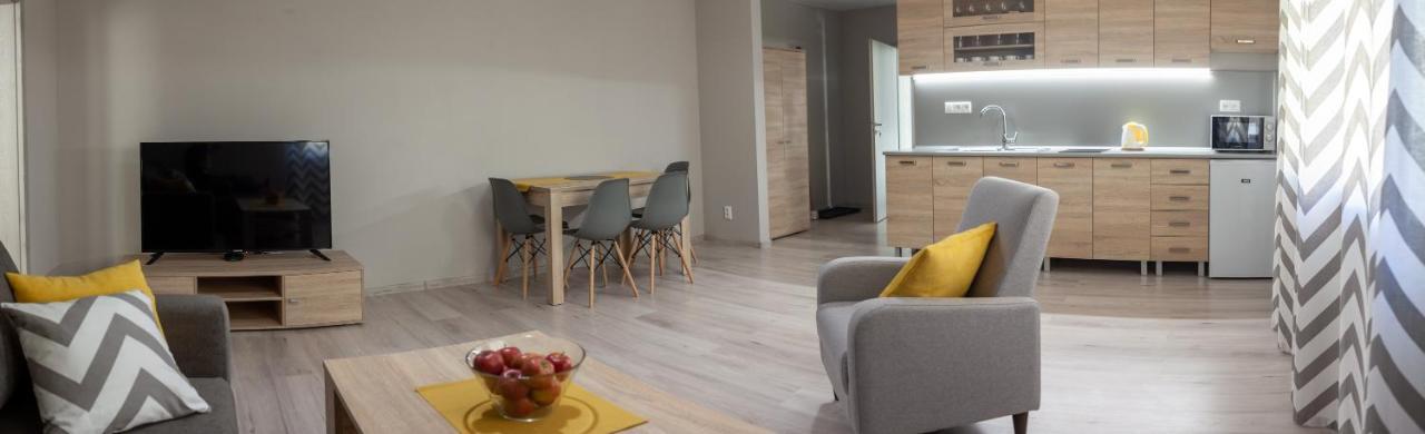 City Apartments ลิฟตอฟสกีมิคูลาช ภายนอก รูปภาพ